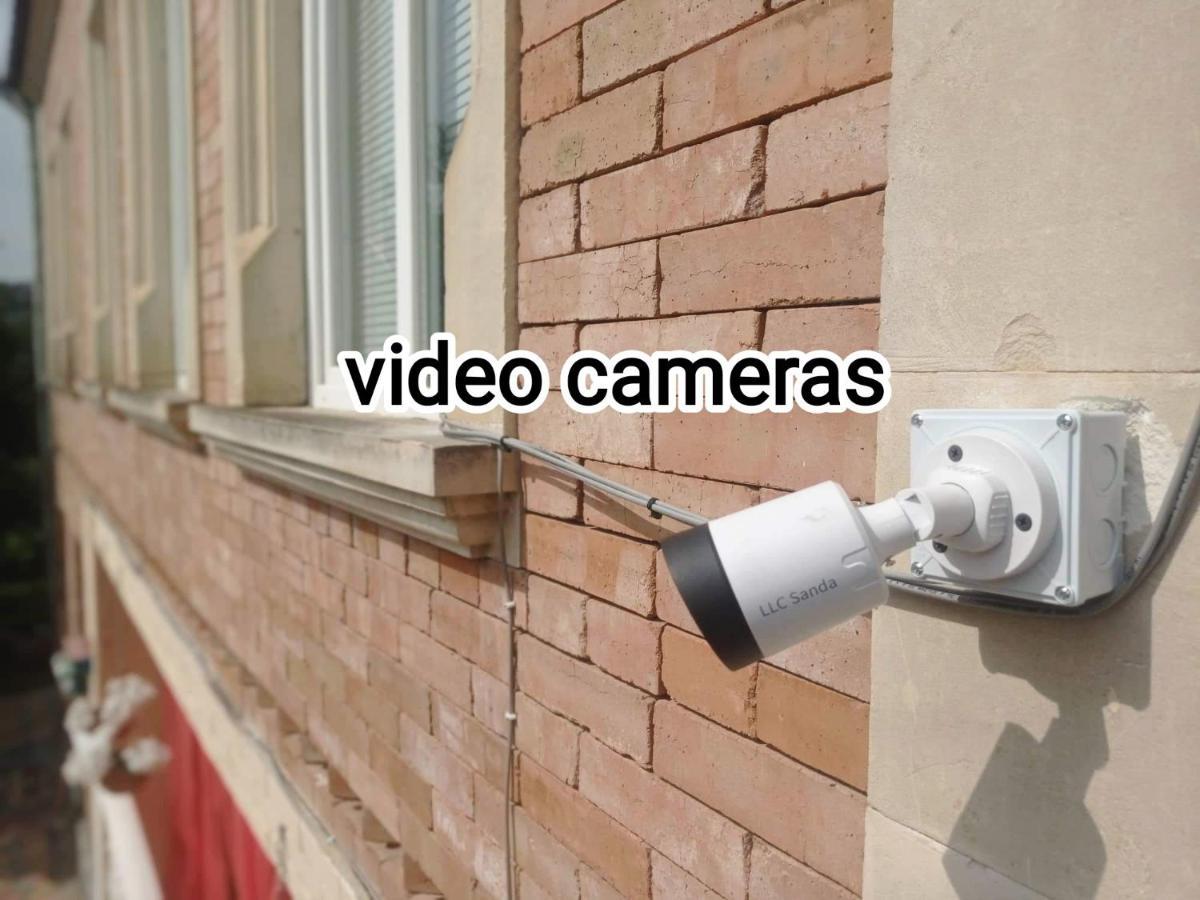 Iveri House Kutaisi Esterno foto