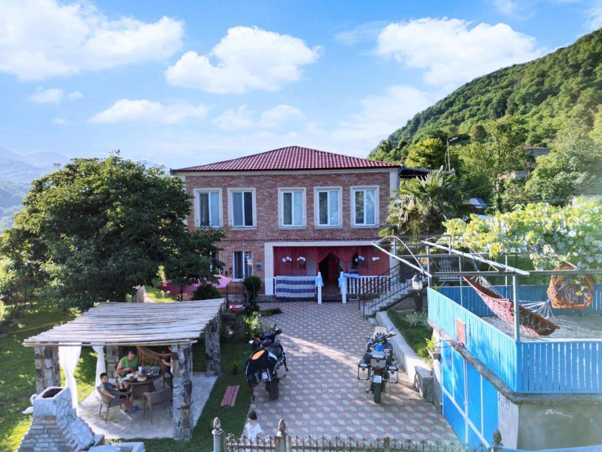 Iveri House Kutaisi Esterno foto