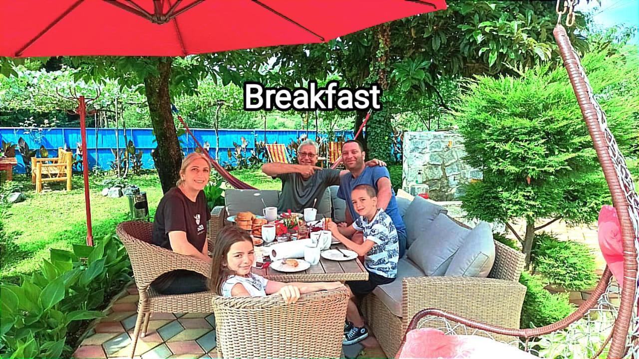 Iveri House Kutaisi Esterno foto